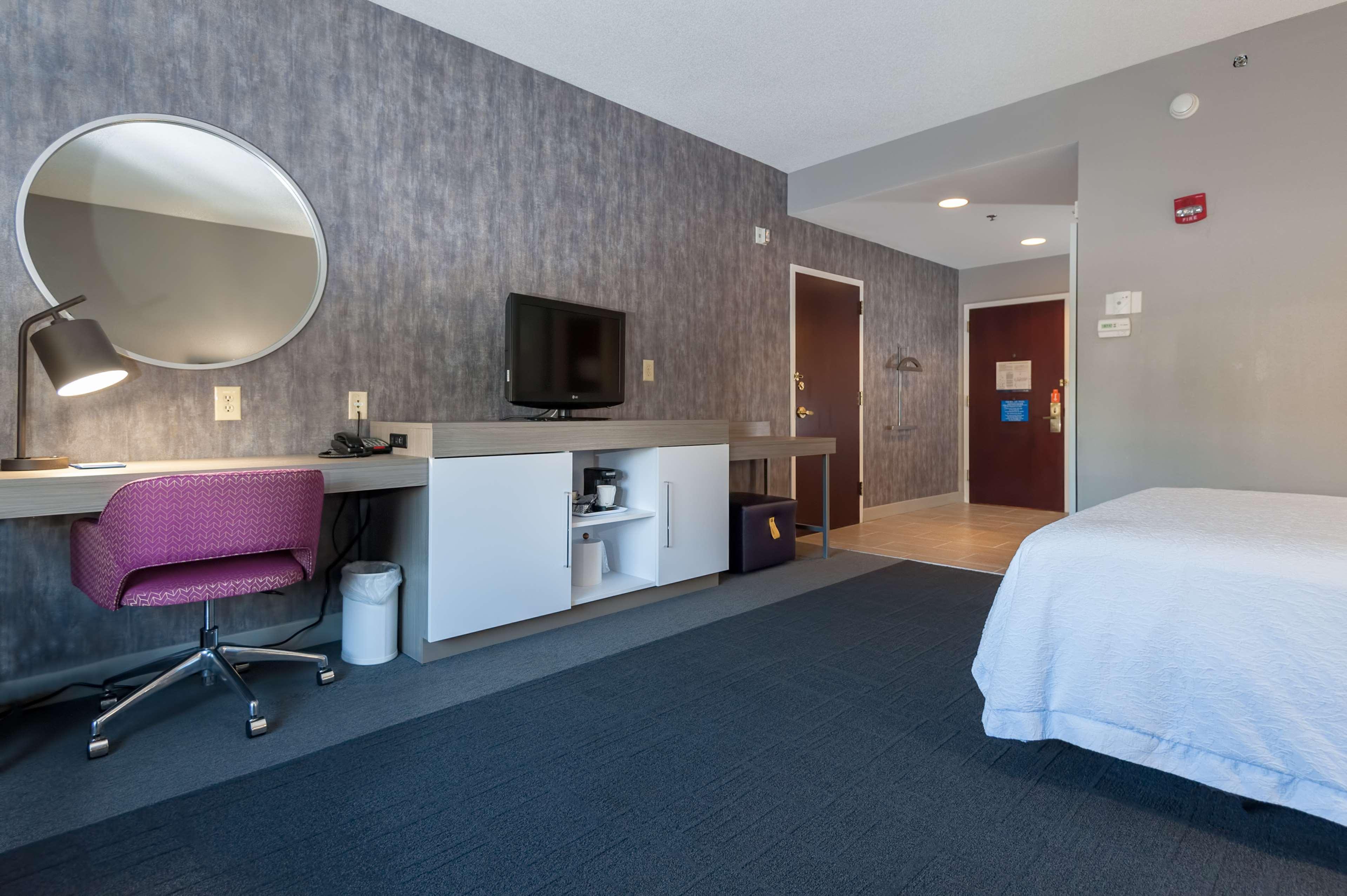 Hampton Inn East Windsor Dış mekan fotoğraf